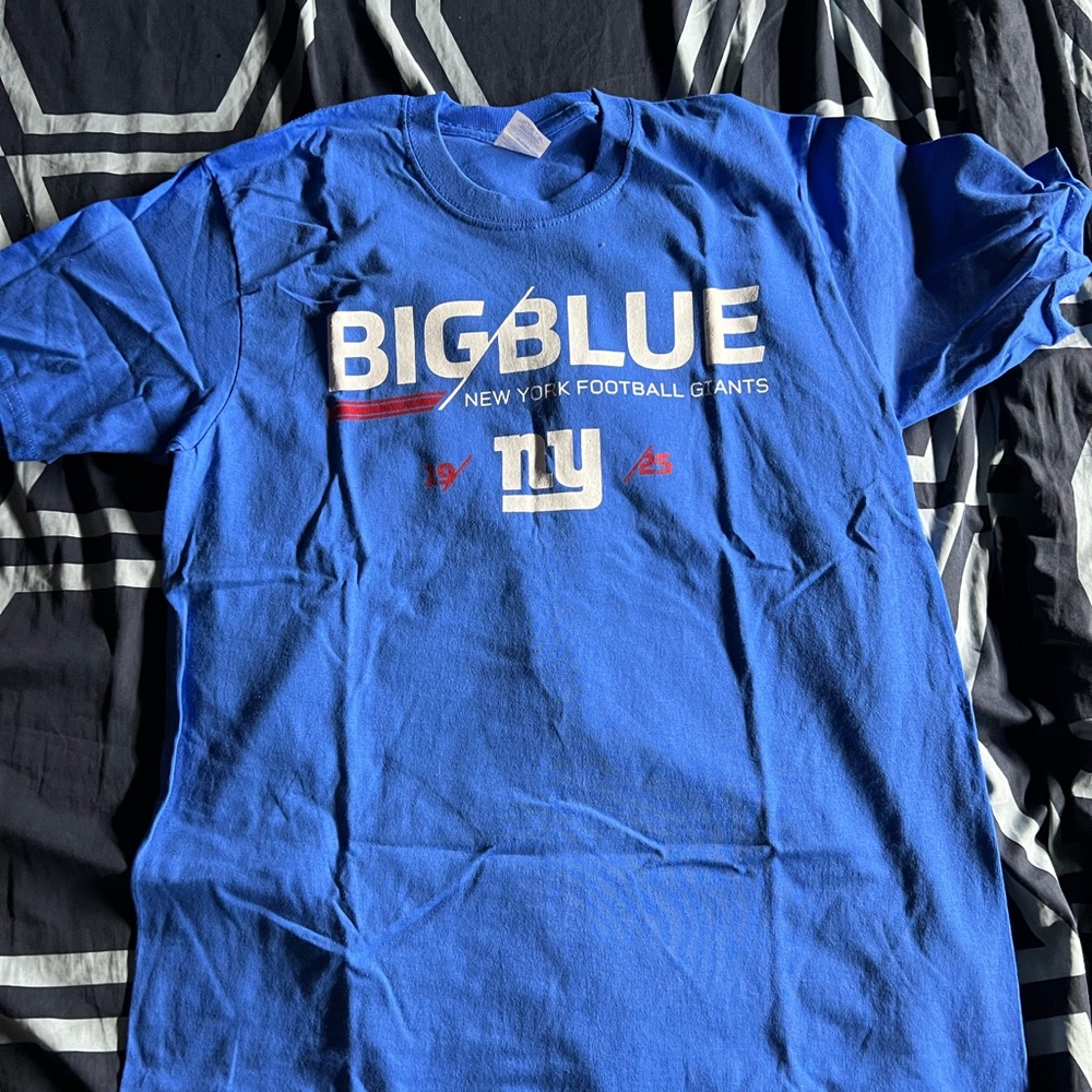 New York Giants T shirt